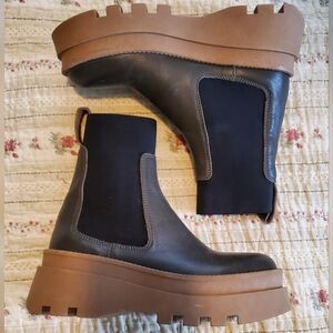 Steven Madden leather boots